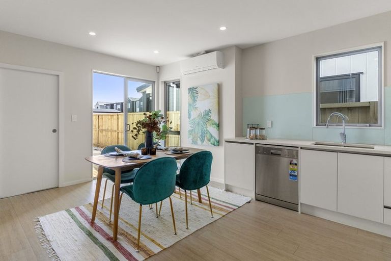 Photo of property in 22 Hoia Street, Papakura, 2110