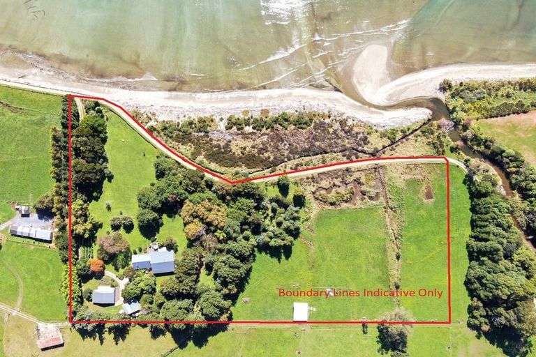 Photo of property in 34 Battery Road, Patons Rock, Takaka, 7182