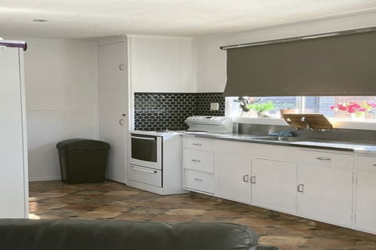 Photo of property in 2/13 Nugent Street, Bell Block, New Plymouth, 4312