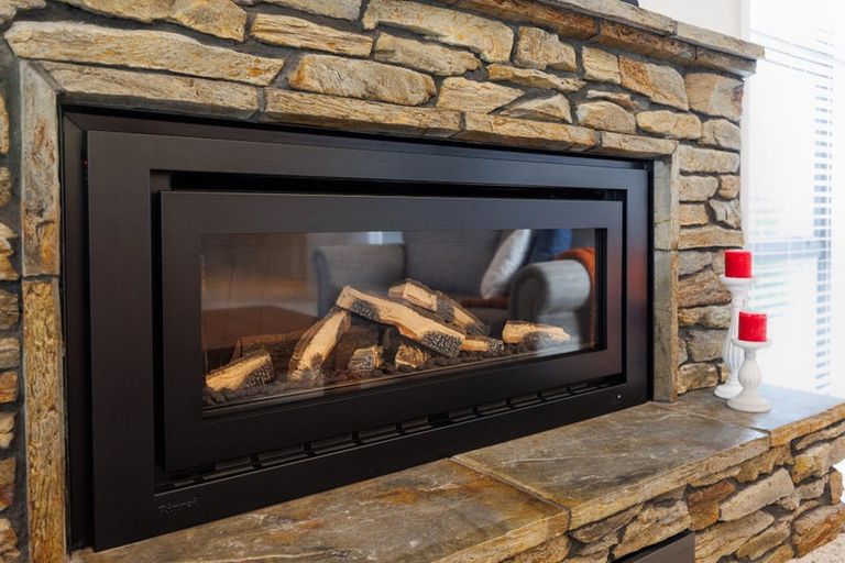 Photo of property in 156 Pacific Drive, Fitzherbert, Palmerston North, 4410