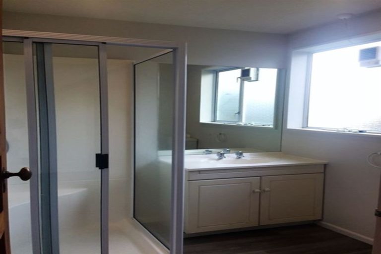 Photo of property in 1 Seton Street, Riccarton, Christchurch, 8011