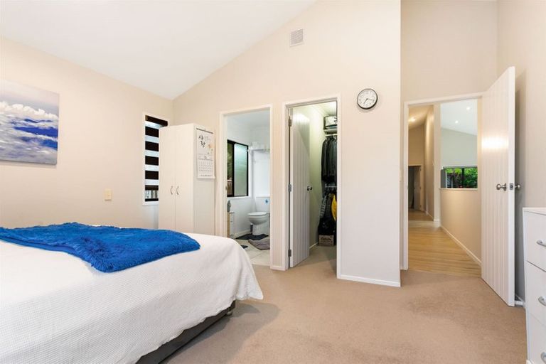 Photo of property in 24 Cinnabar Place, Westgate, Auckland, 0614