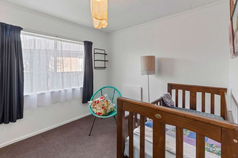 Photo of property in 9 Bronte Place, Owhata, Rotorua, 3010