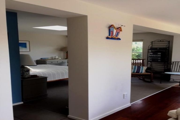 Photo of property in 131 Tutere Street, Waikanae Beach, Waikanae, 5036