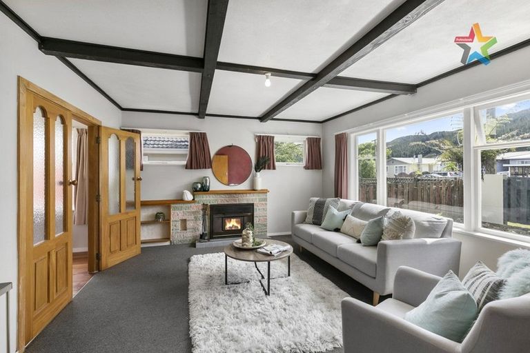 Photo of property in 137 Wise Street, Wainuiomata, Lower Hutt, 5014