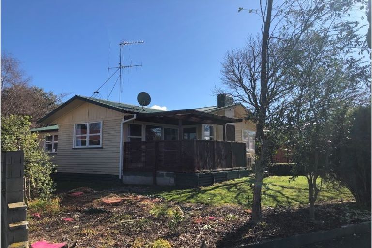 Photo of property in 37 Frederick Drive, Dinsdale, Hamilton, 3204