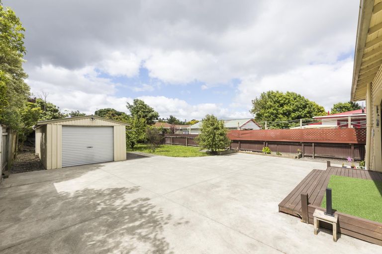 Photo of property in 800 Tremaine Avenue, Roslyn, Palmerston North, 4414