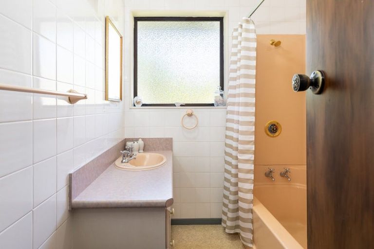 Photo of property in 44 Budge Street, Riversdale, Blenheim, 7201