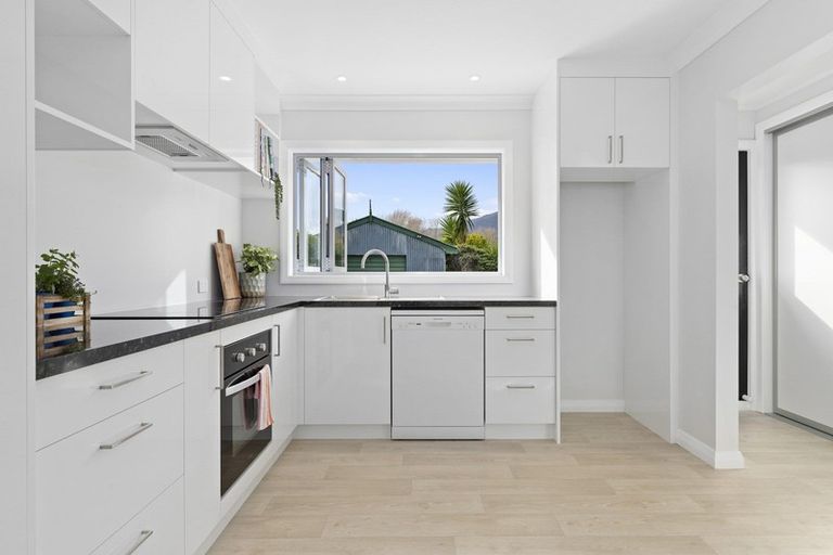 Photo of property in 2 Clarke Avenue, Te Aroha, 3320