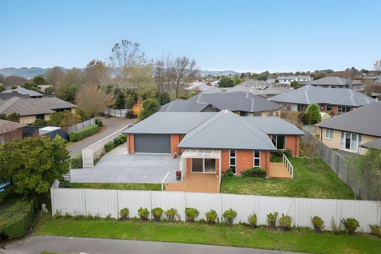 Photo of property in 2 Mimosa Lane, Yaldhurst, Christchurch, 8042