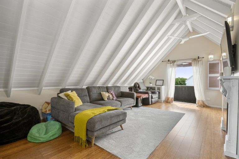 Photo of property in 65 Stevenson Road, Clarks Beach, 2122