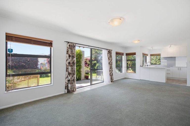 Photo of property in 2 Mcbeth Drive, Te Puke, 3119