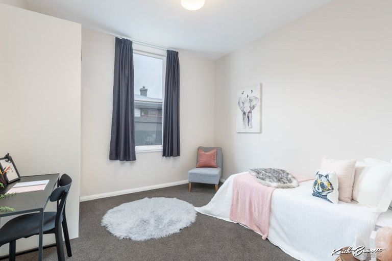 Photo of property in 43 Seddon Street, Wallaceville, Upper Hutt, 5018