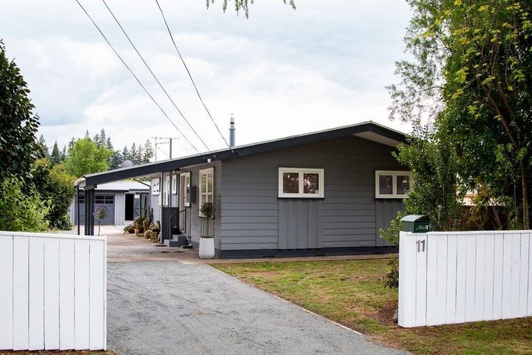 Photo of property in 11 Uta Street, Utuhina, Rotorua, 3015