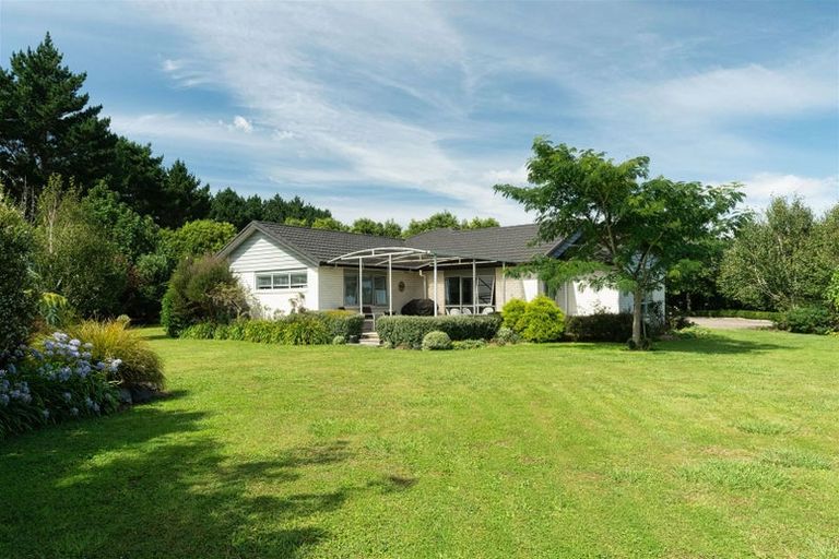 Photo of property in 37 Oakland Lane, Shannon, Palmerston North, 4474