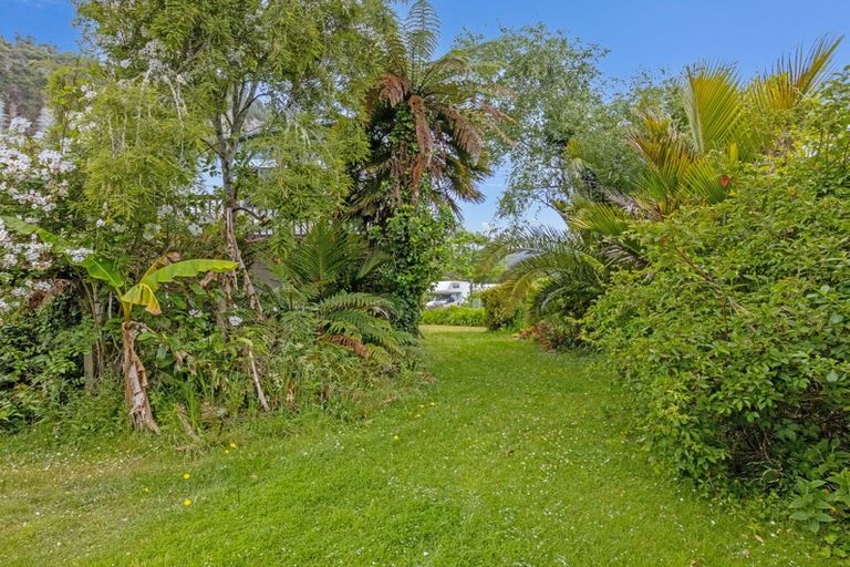 Photo of property in 27 Nikau Heights, Little Wanganui, Karamea, 7893