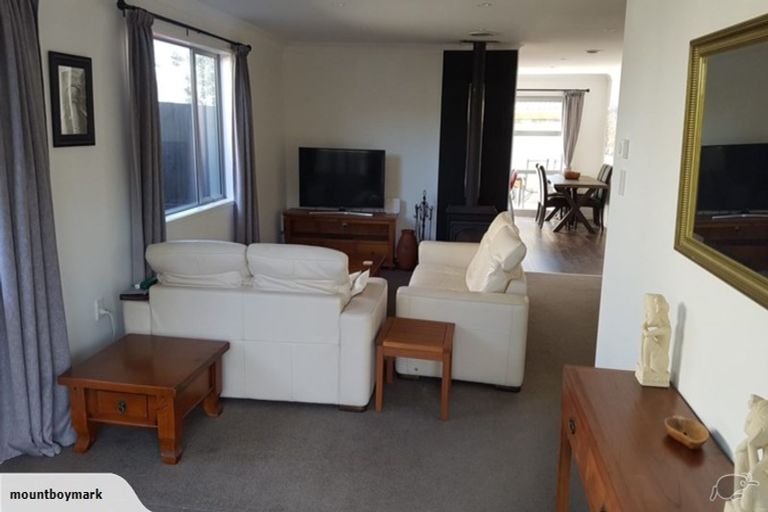 Photo of property in 12a Valley Road, Mount Maunganui, 3116