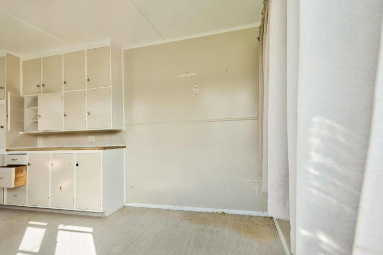 Photo of property in 2/19 Colson Street, Avalon, Lower Hutt, 5011