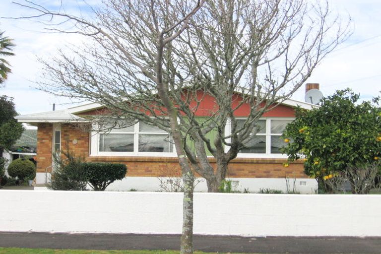 Photo of property in 8 Mears Road, St Andrews, Hamilton, 3200