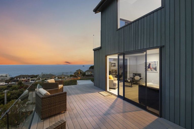 Photo of property in 66 Cliffs Road, Saint Clair, Dunedin, 9012