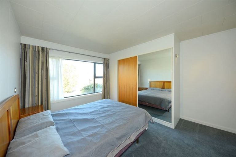 Photo of property in 219 Mairehau Road, Burwood, Christchurch, 8083