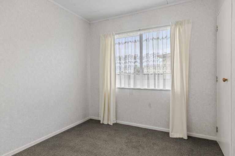 Photo of property in 82 Grace Crescent, Richmond Heights, Taupo, 3330