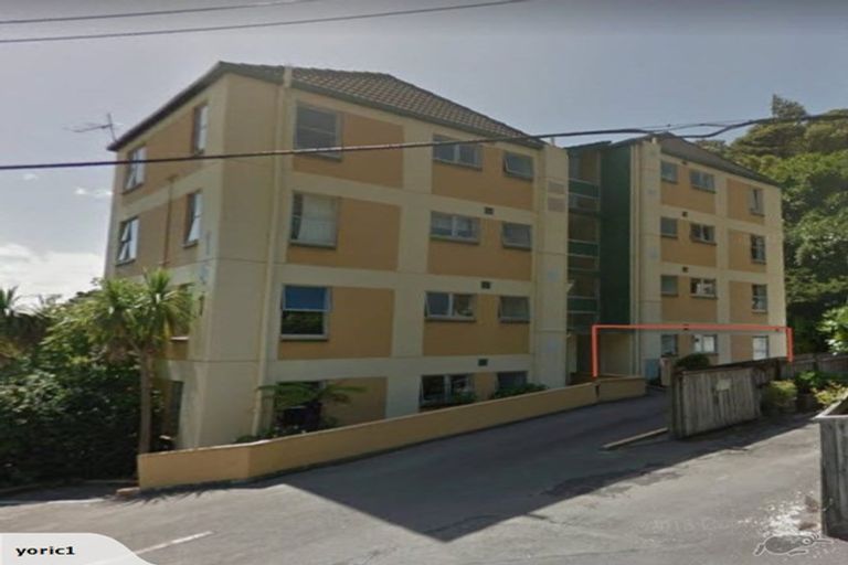 Photo of property in 3/161 Glenmore Street, Kelburn, Wellington, 6012