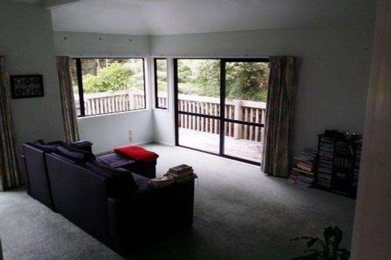 Photo of property in 1/57 James Evans Drive, Northcote, Auckland, 0627