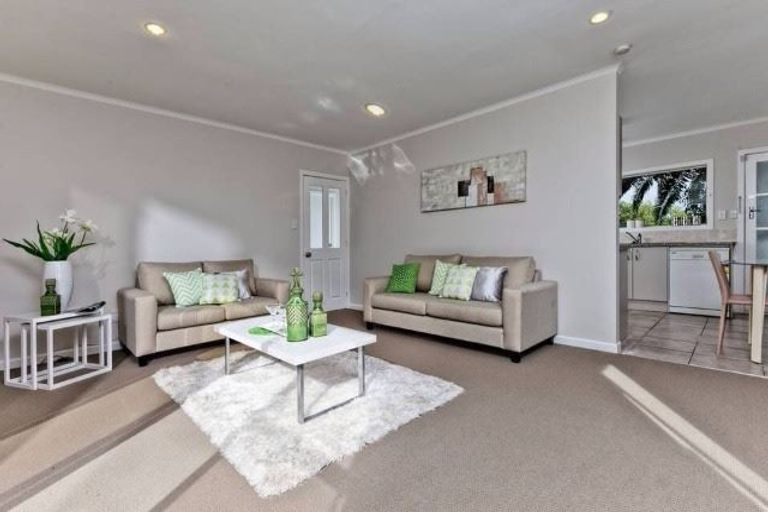 Photo of property in 1/138 Forrest Hill Road, Forrest Hill, Auckland, 0620