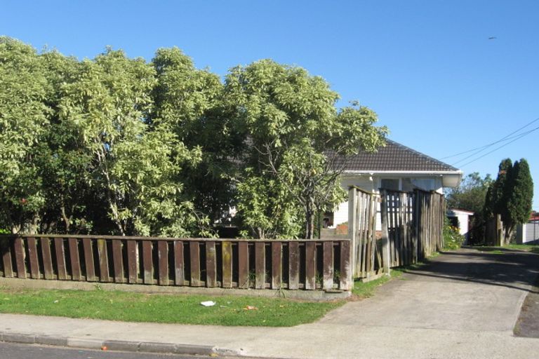 Photo of property in 8 White Road, Manurewa, Auckland, 2102