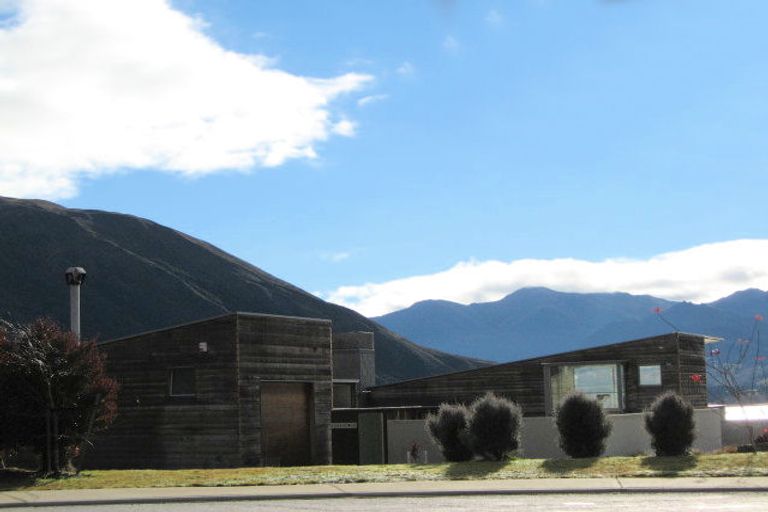 Photo of property in 55 Penrith Park Drive, Wanaka, 9305