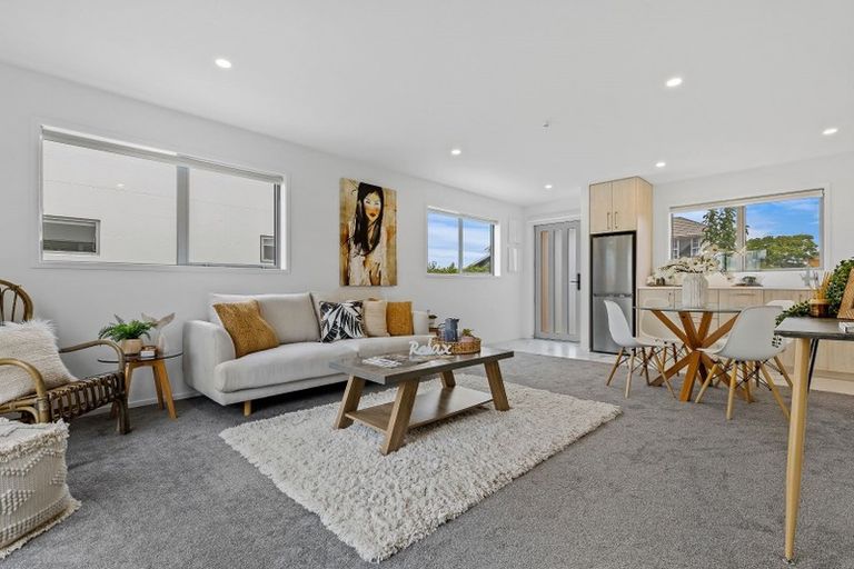 Photo of property in 2/88 Peverel Street, Riccarton, Christchurch, 8041