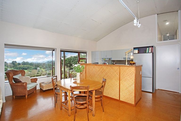 Photo of property in 392 Hillview Road, Bombay, 2675