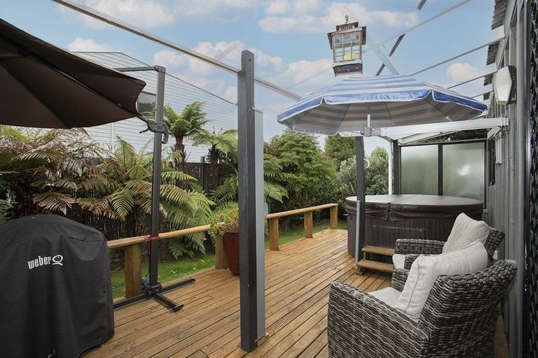 Photo of property in 2 Emery Road, Rotoiti Forest, Rotorua, 3074