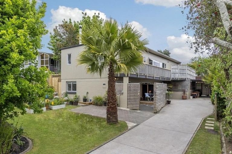 Photo of property in 10 Juliet Avenue, Howick, Auckland, 2014