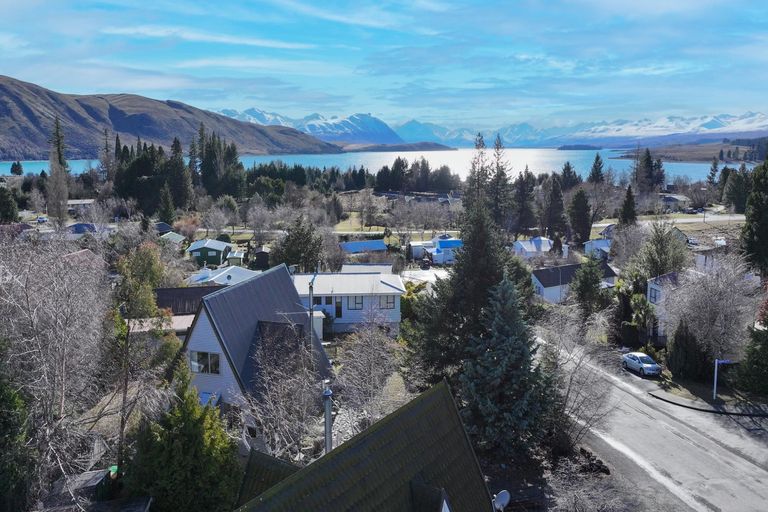 Photo of property in 6 Jeune Street, Lake Tekapo, 7999