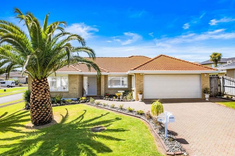 Photo of property in 93 Westerham Drive, Dannemora, Auckland, 2016