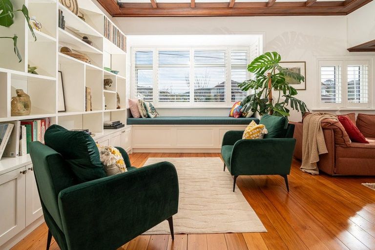 Photo of property in 15 Campbell Street, Karori, Wellington, 6012
