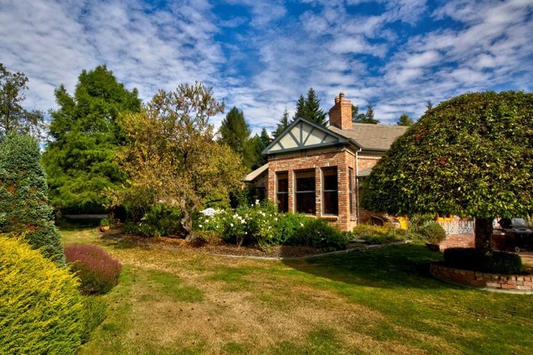 Photo of property in 8 Rutherford Road, Lake Hayes, Queenstown, 9371