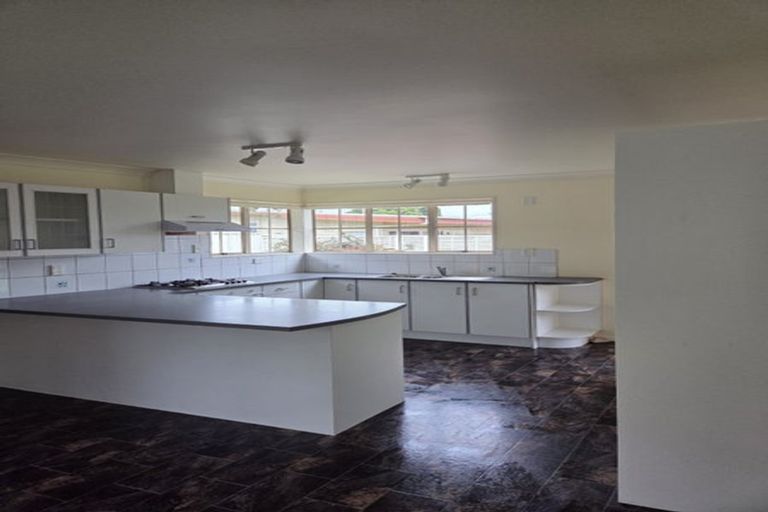 Photo of property in 150 Williams Street, Cambridge, 3434