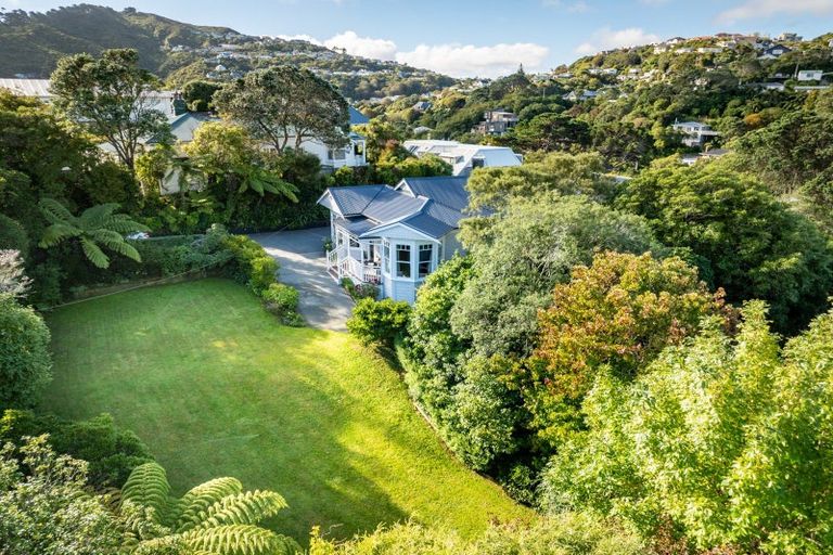 Photo of property in 79 Cashmere Avenue, Khandallah, Wellington, 6035