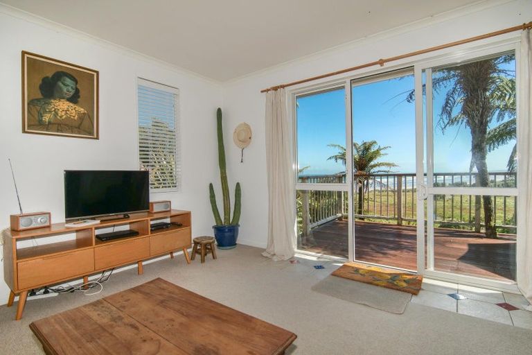 Photo of property in 17 Fairburn Place, Charleston, Cape Foulwind, 7892