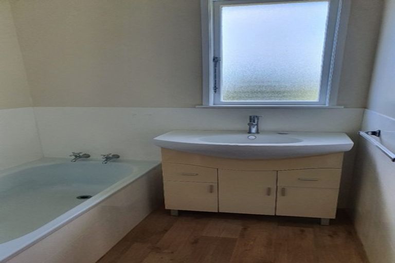 Photo of property in 22 Leyton Place, Nawton, Hamilton, 3200