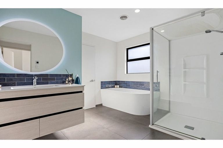 Photo of property in 1 Lancewood Drive, Halswell, Christchurch, 8025