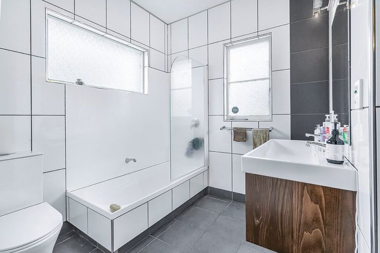 Photo of property in 316 Cobham Drive, Hillcrest, Hamilton, 3216