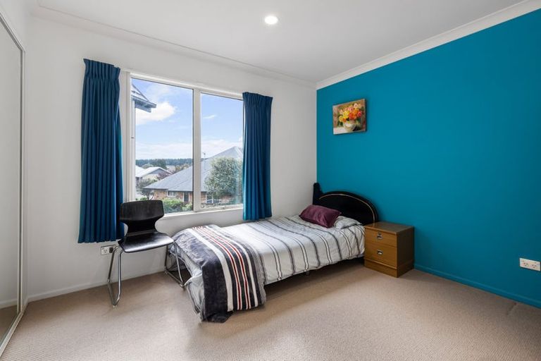 Photo of property in 9 Evergreen Place, Parklands, Christchurch, 8083