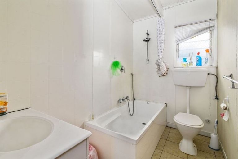 Photo of property in 14d Malfroy Road, Victoria, Rotorua, 3010