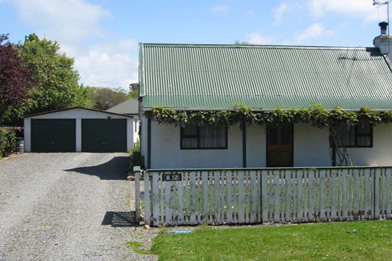 Photo of property in 10 Brighton Street, Leithfield, Amberley, 7481