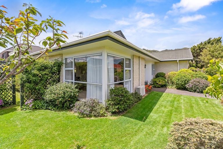 Photo of property in 29 Belvedere Avenue, Waikanae, 5036