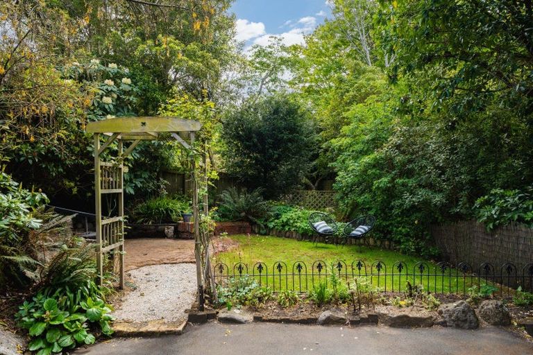 Photo of property in 36 Glenross Street, Glenross, Dunedin, 9011